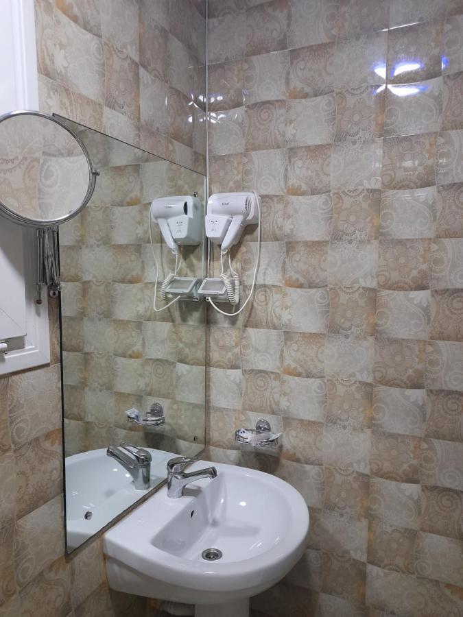 Eman House Aparthotel ซาลาลาห์ ภายนอก รูปภาพ