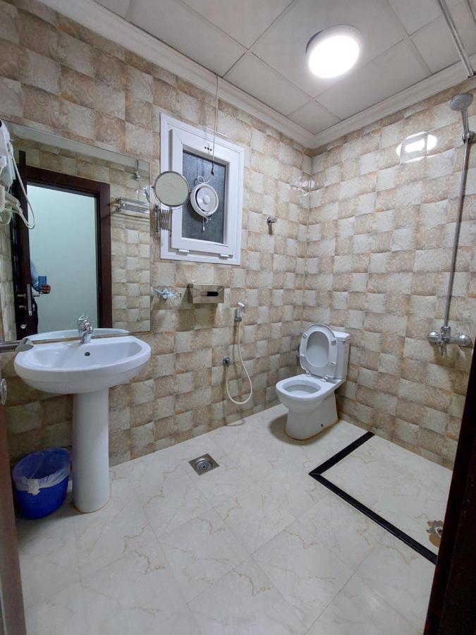 Eman House Aparthotel ซาลาลาห์ ภายนอก รูปภาพ