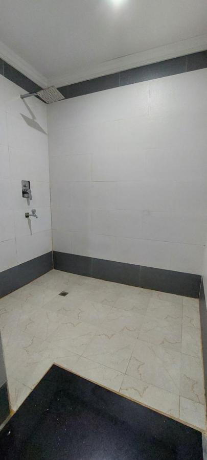 Eman House Aparthotel ซาลาลาห์ ภายนอก รูปภาพ