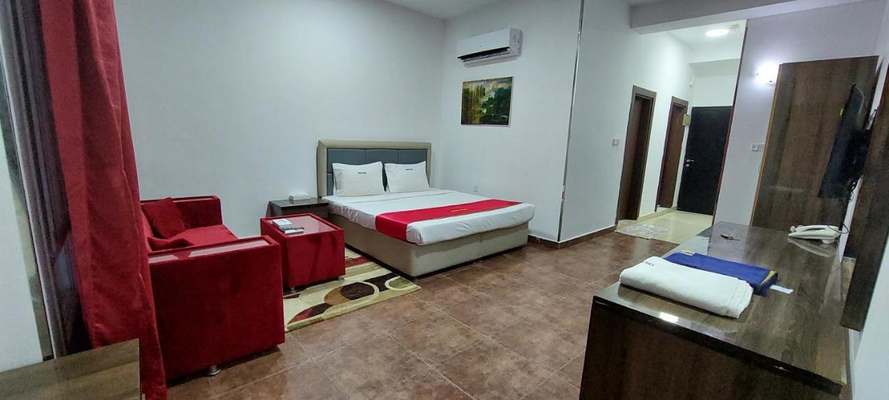 Eman House Aparthotel ซาลาลาห์ ภายนอก รูปภาพ